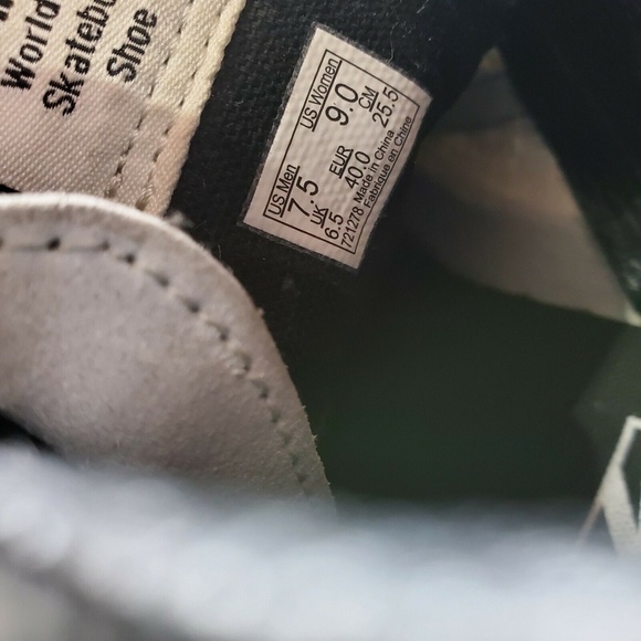 Vans Men's High-Top Sneakers - Black and Cream - Picture 11 of 12